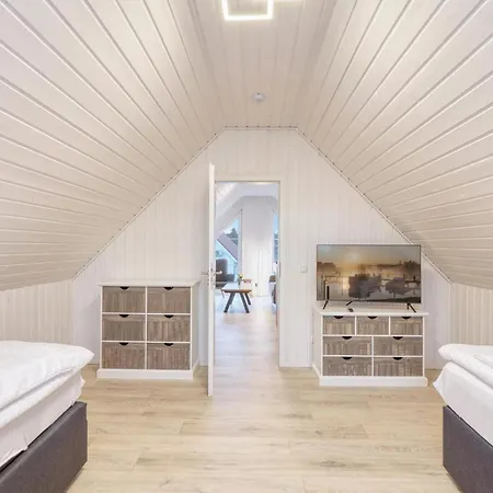 2 Bedroom Gorgeous In