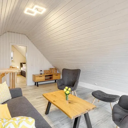 2 Bedroom Gorgeous In Holiday home